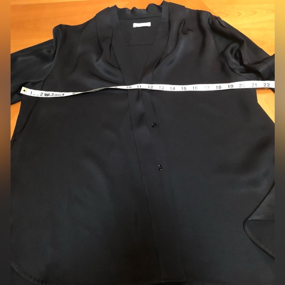 Sandro Paris black blouse , pleated front and sleeves. - Picture 3 of 4